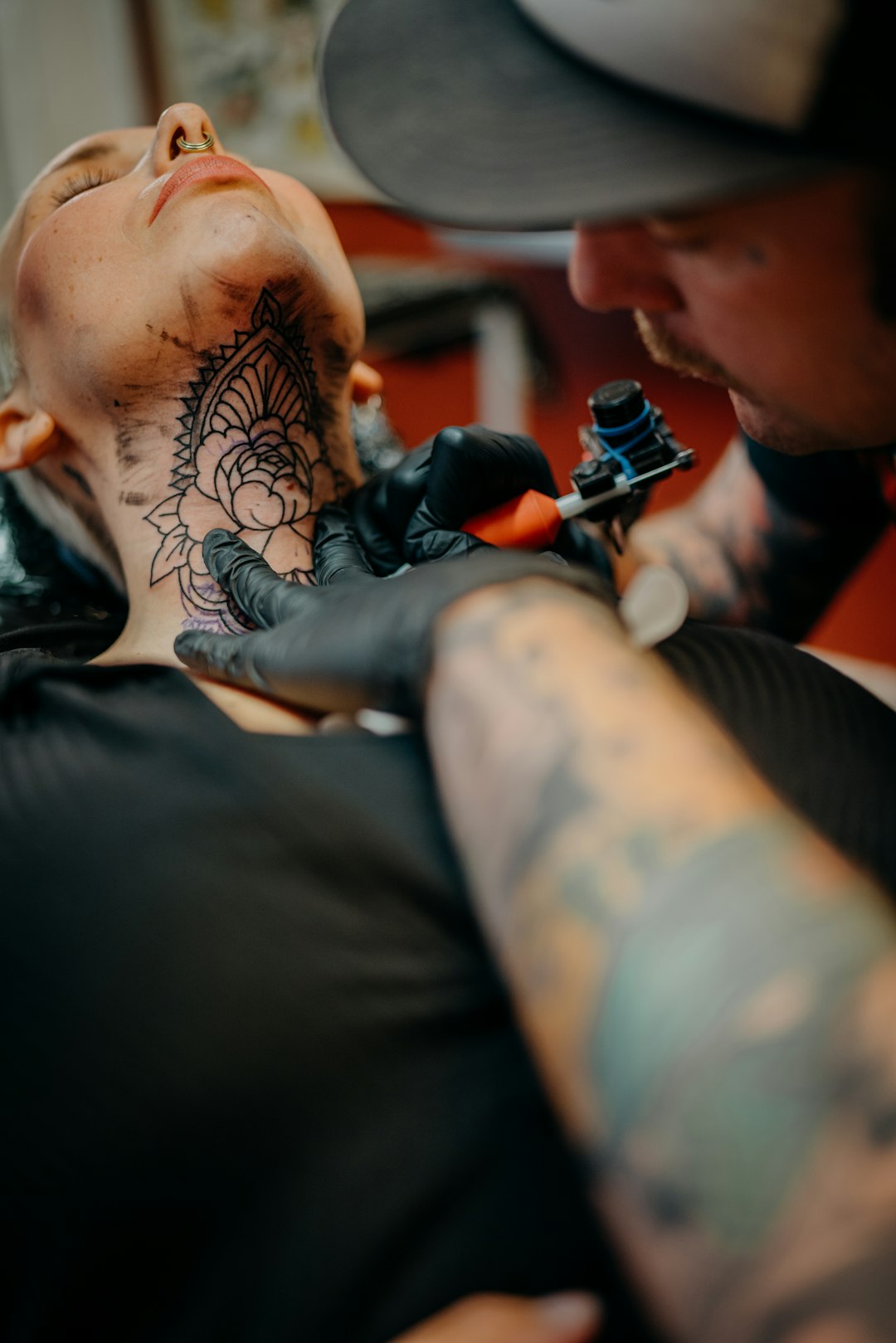Finding the Best Tattoo Studio: Tips for Choosing a Trusted Artist